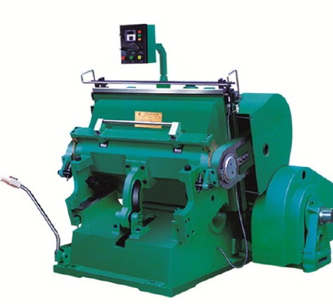 Green die cutting and creasing machine